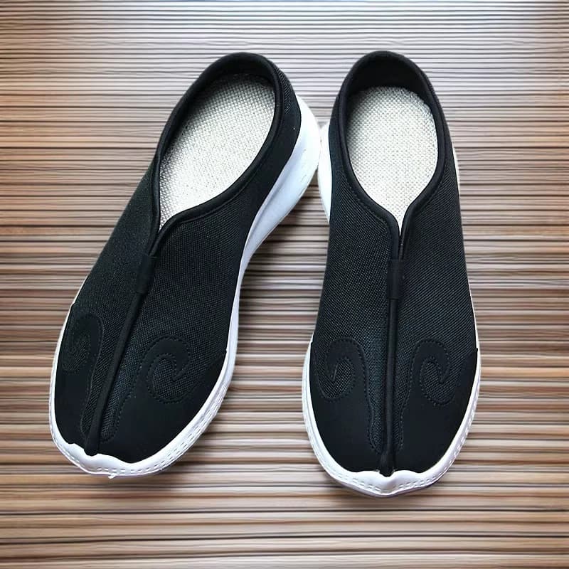 Taoist Four Seasons Cloud Hook Shoes, Shifang Shoes, Breathable and Moisture-Wicking Practice Shoes, Taoist Priest Shoes, Lightweight Soft Sole Cloud Shoes