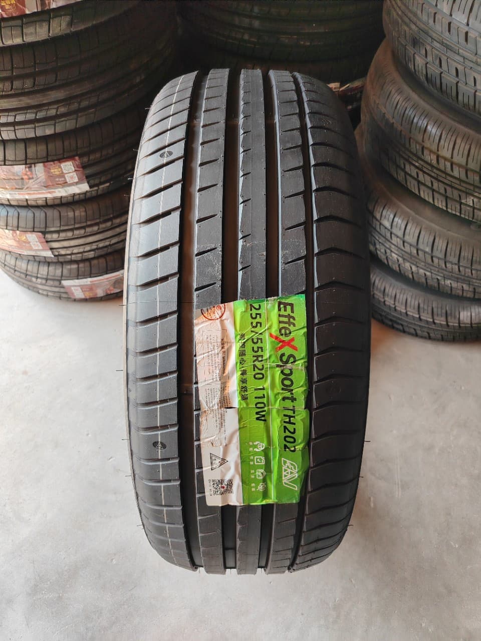 Triangle tire 255/55R20 110W H202 for Volkswagen Touron Land Rover Range Rover Enclave 2555520