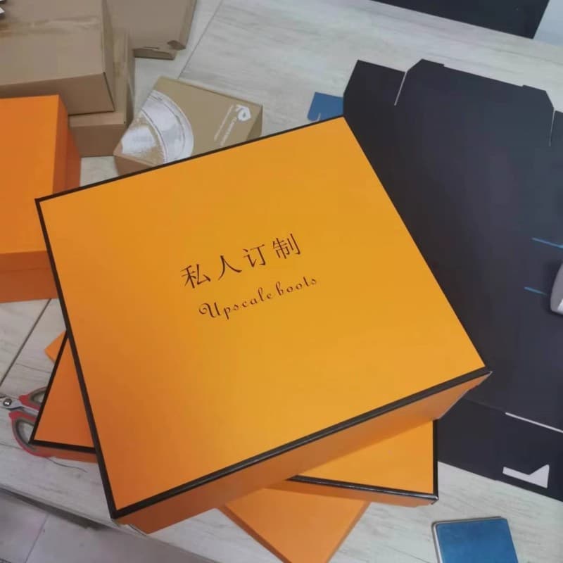 Taikoo Hui Luxury Clothing, Skirts, Men's and Women's Packaging Boxes, Premium Orange and Yellow Live Streaming Display Background, In Stock