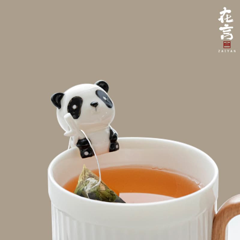 Zaiyan Cute Panda Tea Pet Ornament Hanging Tea Bag Ceramic Tea Set Accessories Tea Ceremony Tea Art Tea Table Tea Ceremony Accessories