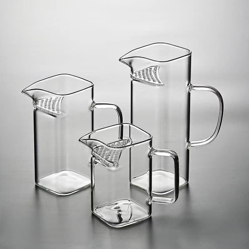 Glass Cup Crescent Tea-Water Separator Tea Sea Separator Heat-Resistant Fairness Cup Integrated Tea Strainer Brewing Cup Tea Set
