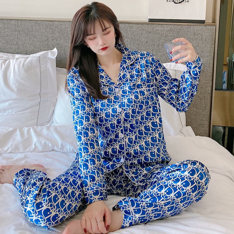 European and American Two-Piece Stretch Satin Loungewear Silk-Like Pajamas for Women Amazon eBay Source