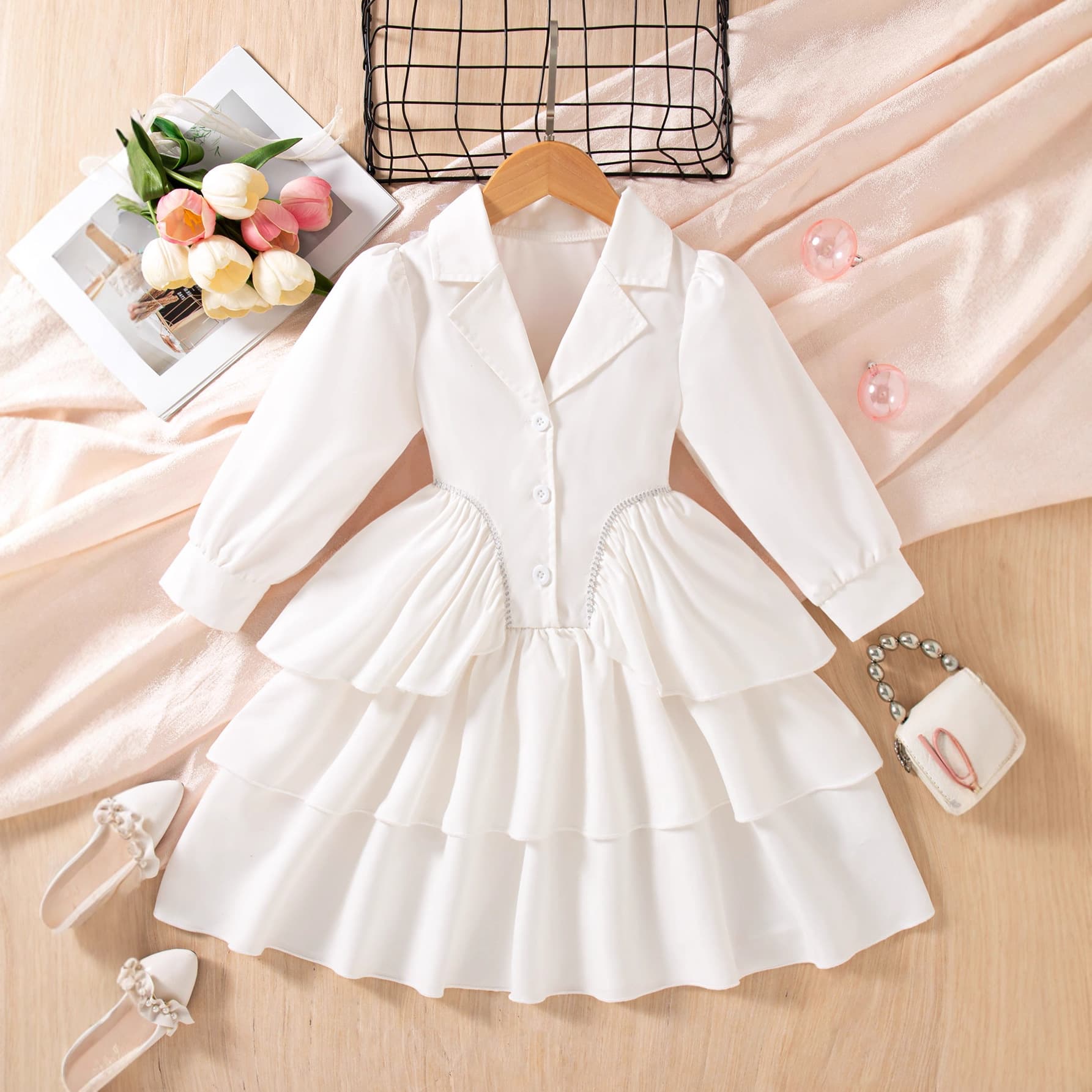 2025 Spring/Fall New Style Notch Lapel Bubble Long Sleeve Waistline 3D Ribbon Trim Cake Skirt, Simple, Elegant and Luxurious