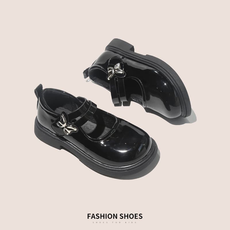 Girls' Leather Shoes 2026 Autumn New Butterfly Rhinestone Princess Shoes Children's Anti-Slip Student Shoes Performance Shoes for Middle and Older Kids