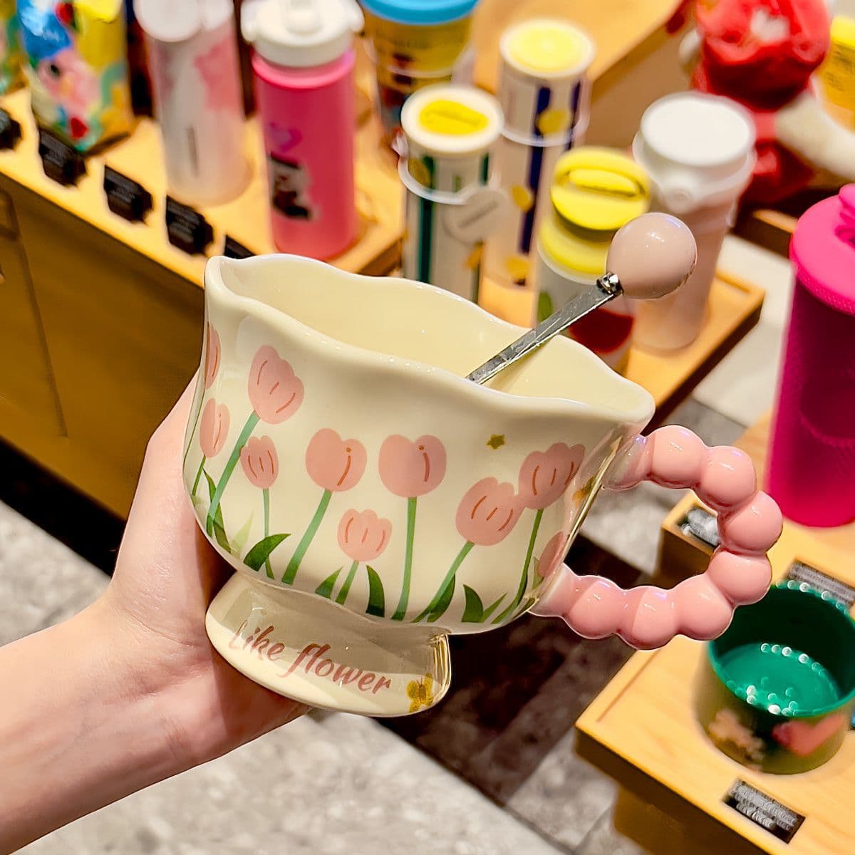 High-Aesthetic Birthday Gift for Women, Tulip Ceramic Cup Gift Box Set with Flower Mug