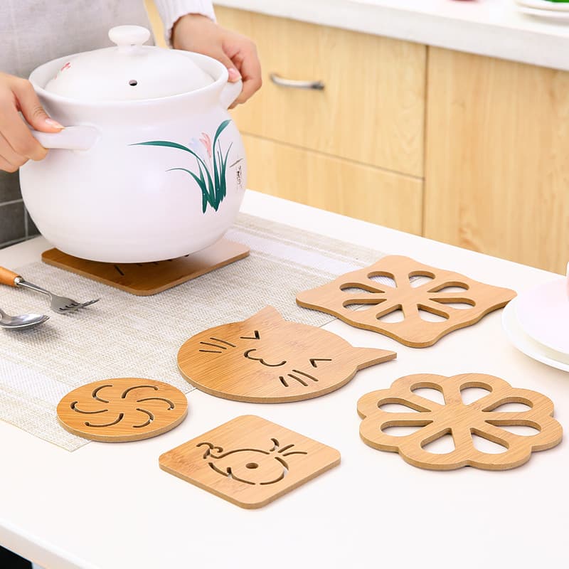 Wooden Cartoon Heat Insulation Mat for Dining Table, Non-Slip Pot Mat, Creative Cute Coaster, Cup Mat, Bowl Mat
