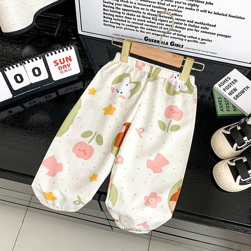 New Kids Summer Thin Pants Boys Girls Cotton Silk Mosquito-Repellent Pants Toddler Kids Cartoon Cute Loose 3/4 Length Pants for Outings