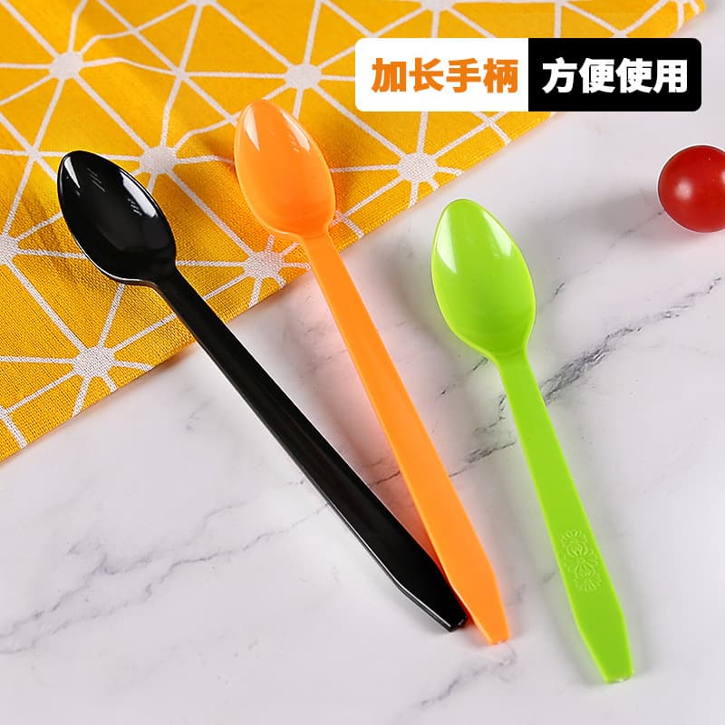 19cm long-handled plastic spoon, disposable fruit tea spoon, individually packaged smoothie spoon, yogurt spoon, individually packaged.