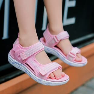 Wholesale Cross-Border Children's Sandals Sweet Style Girls' Sandals Medium and Large Kids Soft Sole Girls' Beach Shoes for Export