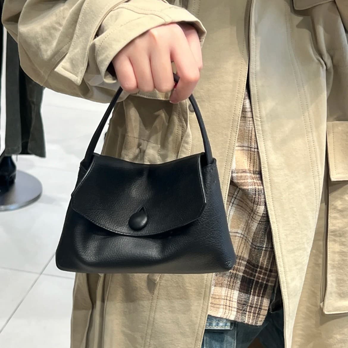 THE*ROW high-quality Sally button bag first-layer cowhide niche hand bag mobile phone bag commuter lipstick bag