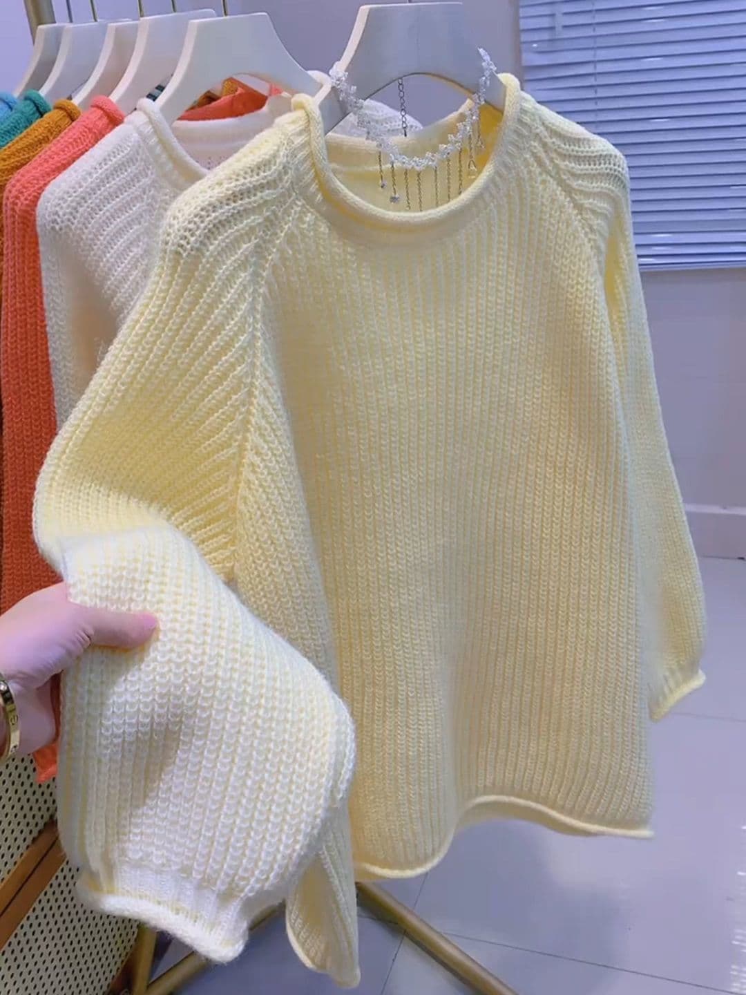 Autumn/Winter Lazy Style Sweater Women Loose Korean Version Casual Stylish Outerwear Cream Yellow Round Neck Pullover Knitted Top