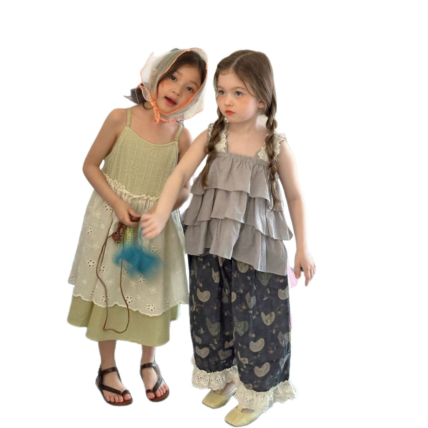 2026 Summer New Children's Korean Style Girls Lace Camisole Top + Floral Bloomer Pants Set