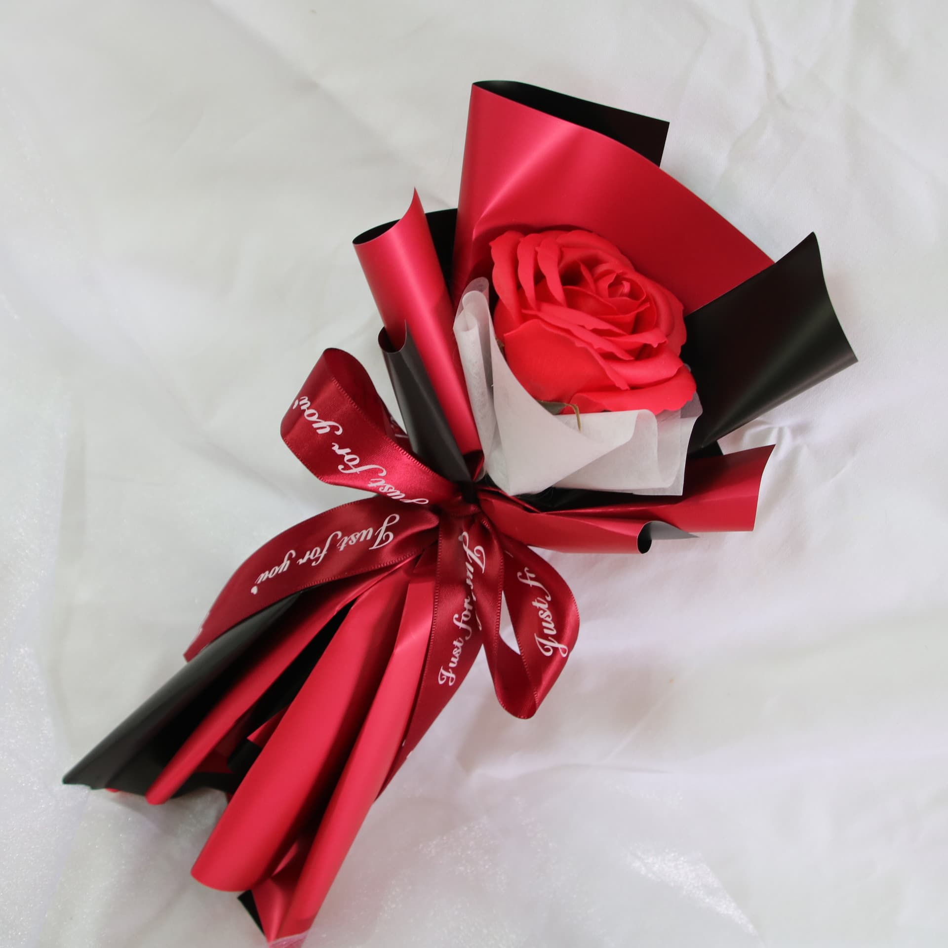 Cross-border Soap Flower Single Stem Five-layer Rose Holiday Promotion Gift Souvenir Qixi Festival Mother Teacher