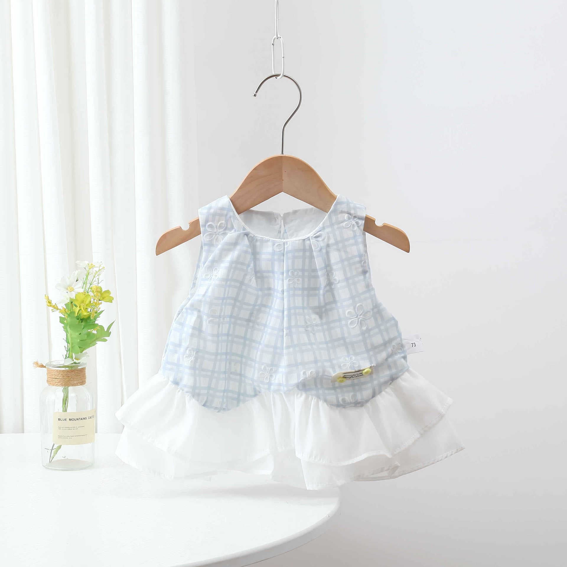 Pinch collar wide shoulder dress