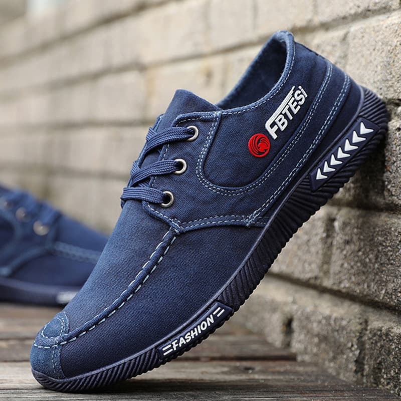 2026 Men's Shoes Spring Summer Autumn Casual Cloth Shoes Men Canvas Shoes Breathable Denim Old Beijing Cloth Shoes Soft Sole Lace-up Board Shoes