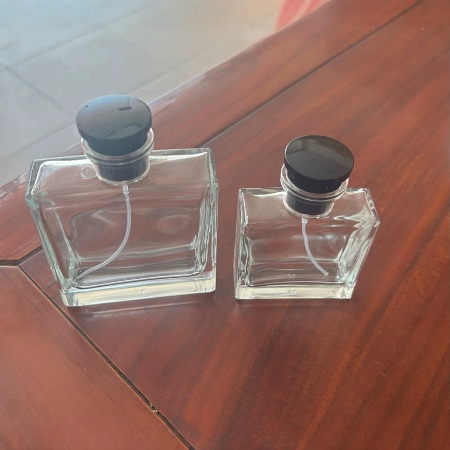 Qinghe Flat Square 100ML Perfume Atomizer Bottle Spray 50ml Premium Glass Travel High-End Perfume Bottle Empty Bottle
