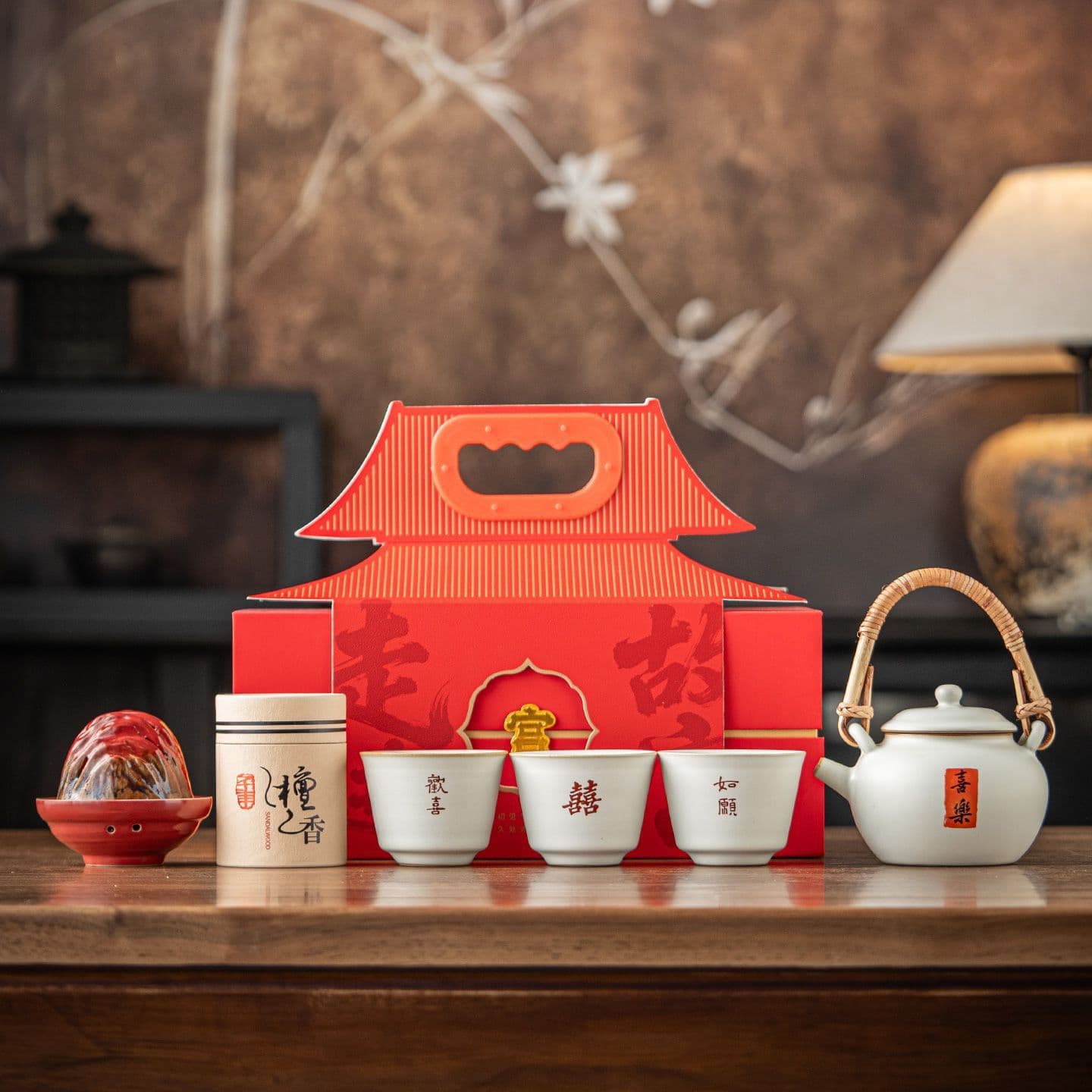 Forbidden City Cultural and Creative Ru Kiln ceramics high-looking tea set gift box for newlyweds, engagement and wedding gifts for best friends and best friends