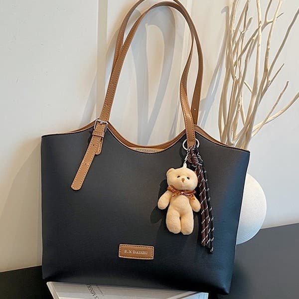 New Commuter Large-Capacity Bag for Women, Stylish and Versatile Shoulder Bag Handbag Tote