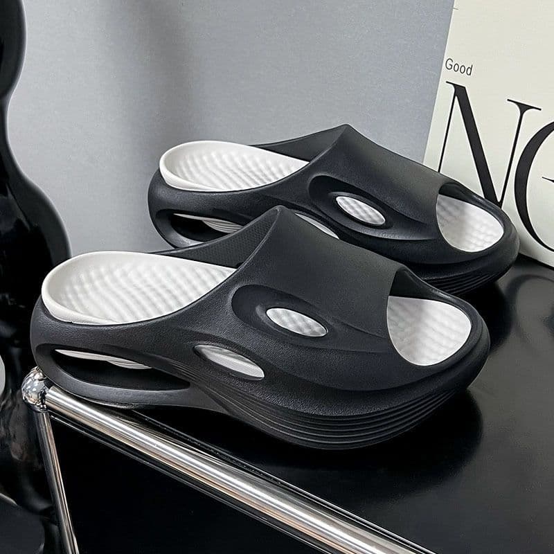 Summer 2026 New Thick-Soled Women's Slippers, Comfortable, Casual, Non-Slip, Fashionable One-Line Slippers for Indoor and Outdoor Wear
