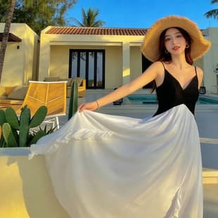 French Vacation Style Black and White Color-Block Strapless Dress for Women Summer, Waist-Cinching Slimming Elegant Flowing Long Fairy Dress