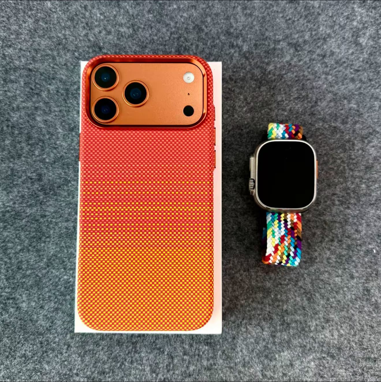 Xingyu Orange Kevlar Magnetic Case for iPhone 17 Pro Max, Skin-Feel Phone Case, Apple 16 Advanced Protective Cover