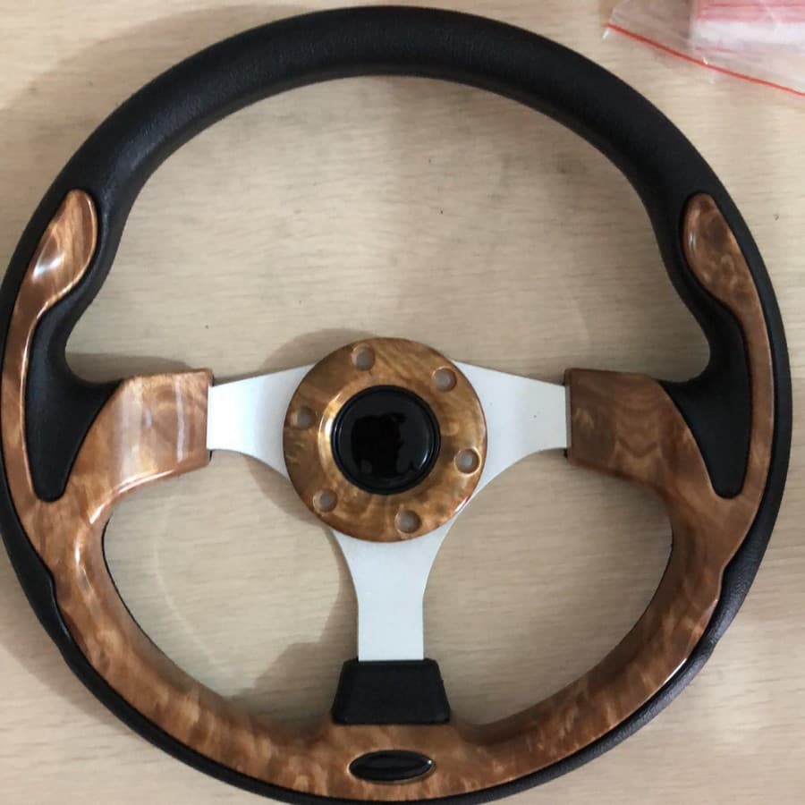 Racing Style Steering Wheel Universal PU Steering Wheel Car Modification Steering Wheel Factory Direct Sale 13 Inch