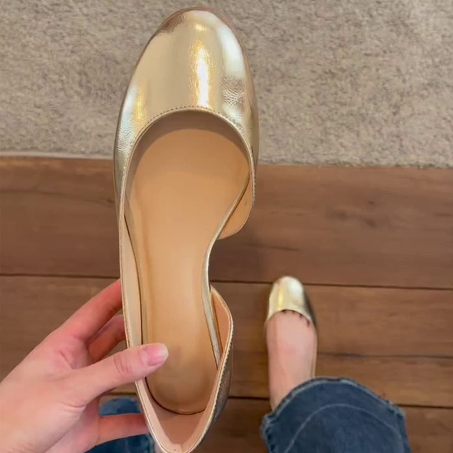 In-Stock Instant Delivery Round-Toe French-Style Simple Slip-On Ballet Flats with Hidden Height Increase and Side Cutouts for Women, Suitable for Commuting