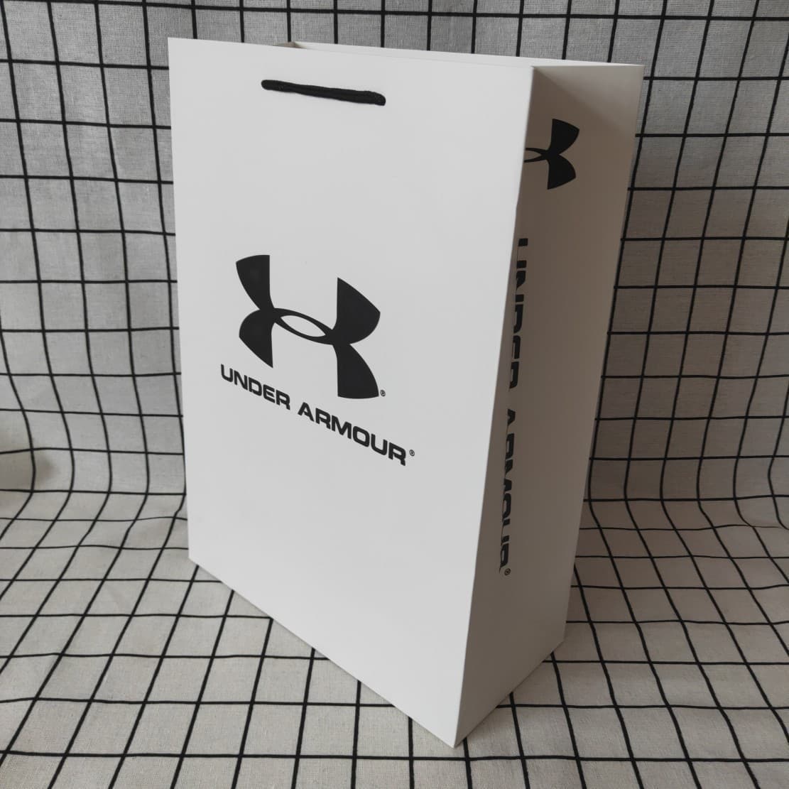 Under Armour Project Rock White Paper Bag Handbag Packaging Shopping Bag