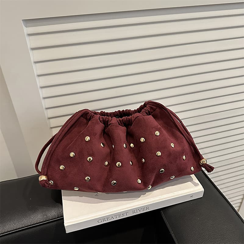 Niche frosted rivet handbag women's 2026 early autumn retro style simple casual versatile hand bucket bag trendy