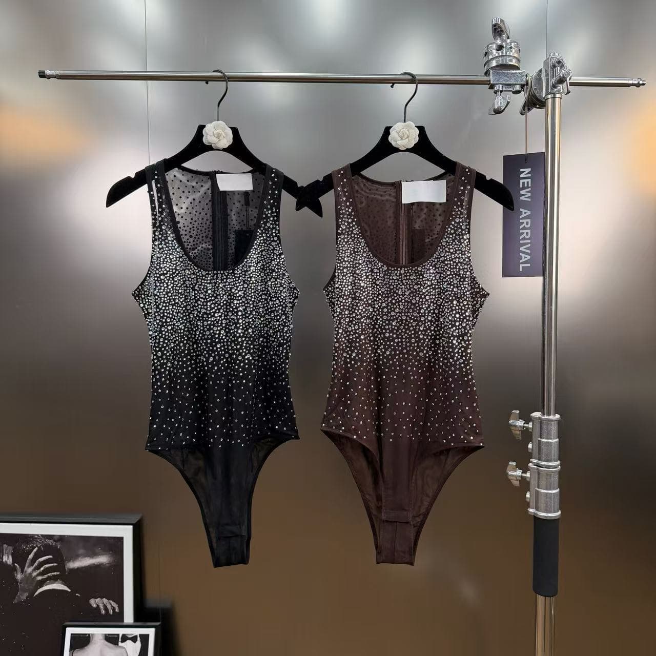 2026 Spring/Summer Round Neck Sleeveless Rhinestone Sparkle Ins Style Bodysuit Vest Slim Fit Figure-Flattering Cross-Border