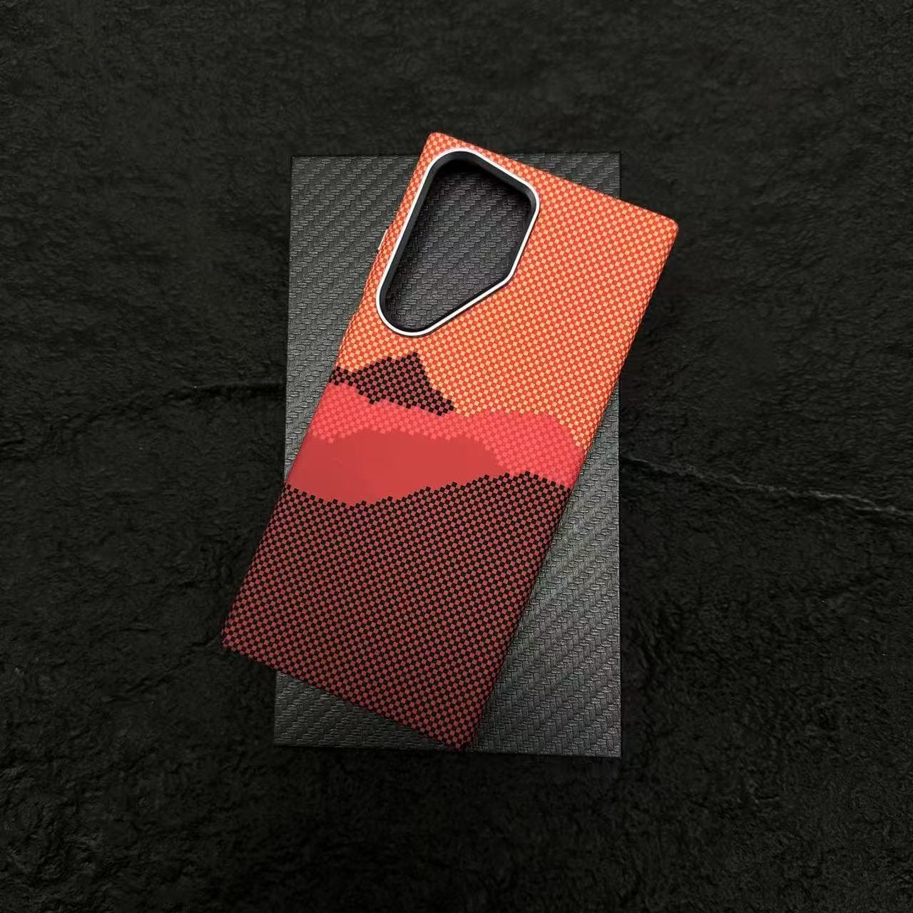 Compatible with Samsung S26 Ultra Kevlar Carbon Fiber Phone Case S25 Plus Magnetic Luminous PC Protective Cover S24