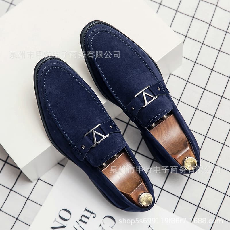 Cross-border Spring Men's Slip-on Loafers Foreign Trade Large Size Pointed Leather Shoes Casual Suede Driving Shoes