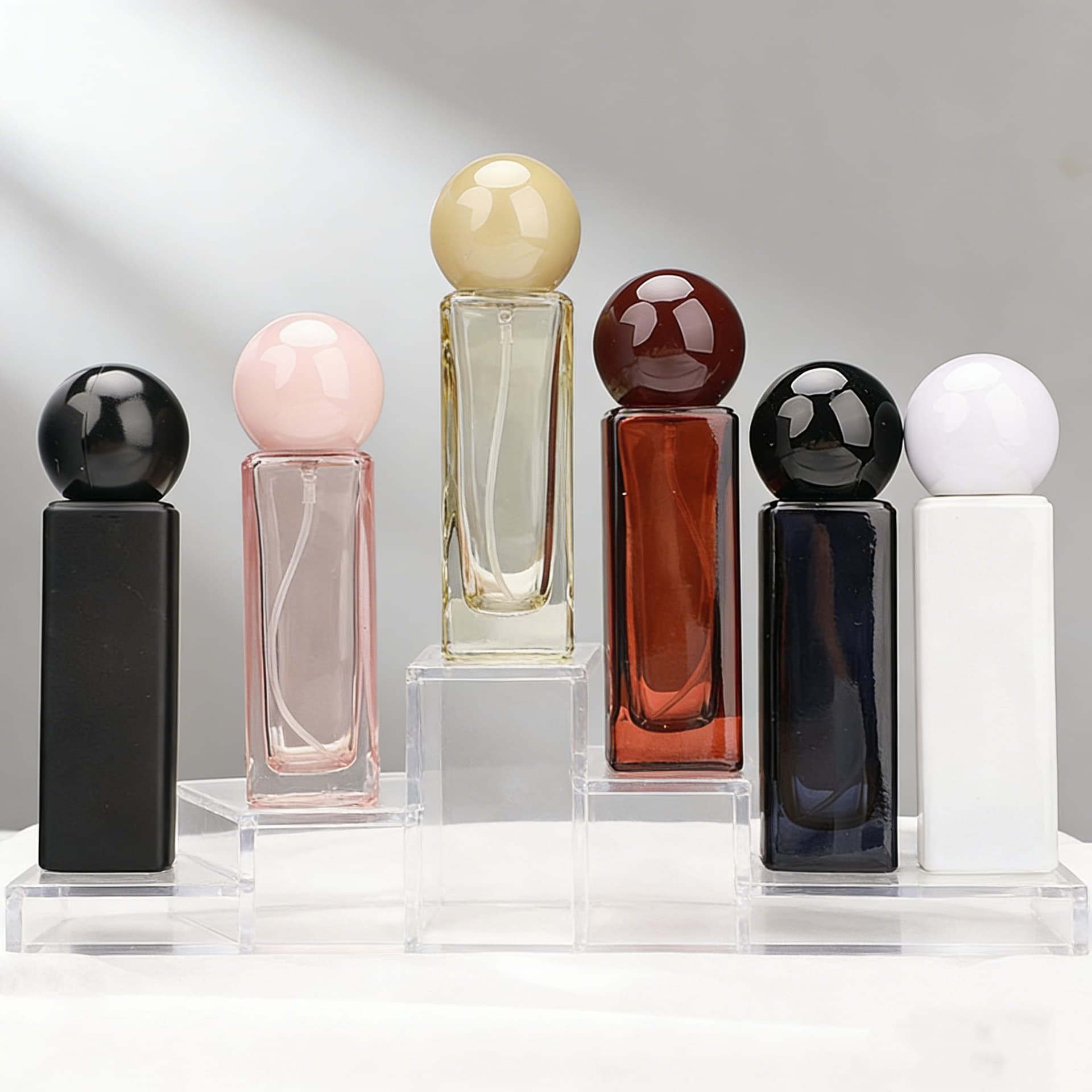 Exquisite perfume dispensing bottle 30ml high-end spray glass empty bottle sample portable