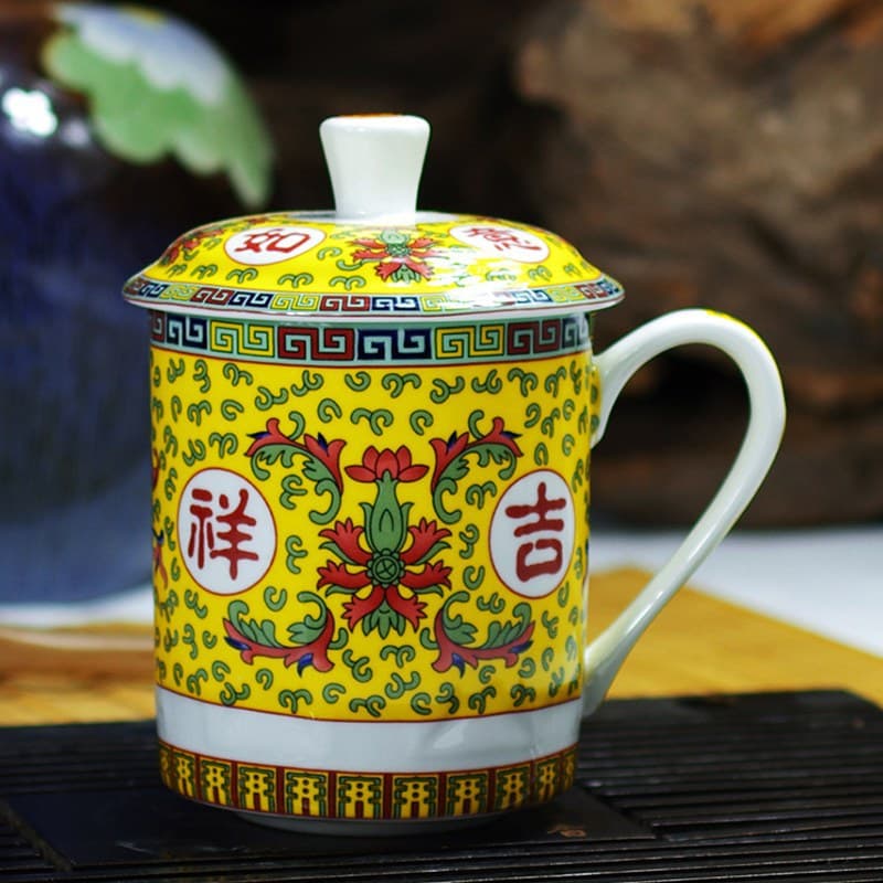 Jingdezhen ceramic tea cup with lid, meeting cup, ceramic water cup, office cup, gift cup, Jing-style cup, factory wholesale