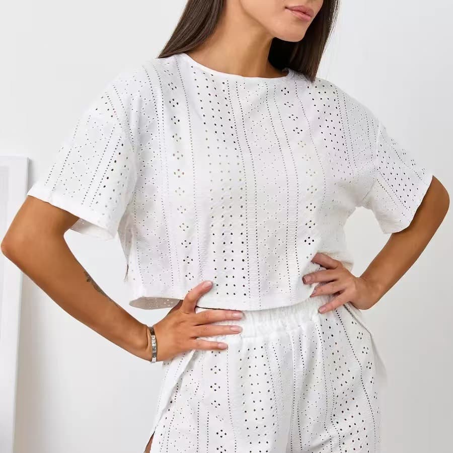 Cross-border Amazon European and American comfortable and loose solid color hollow pajamas, short-sleeved shorts, two large size women's home clothes