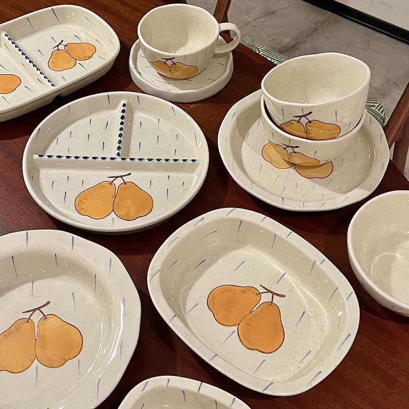 Yellow pear series hand-painted ceramic tableware set, underglaze colored pear pattern bowls, plates, cups and saucers, one-person food set