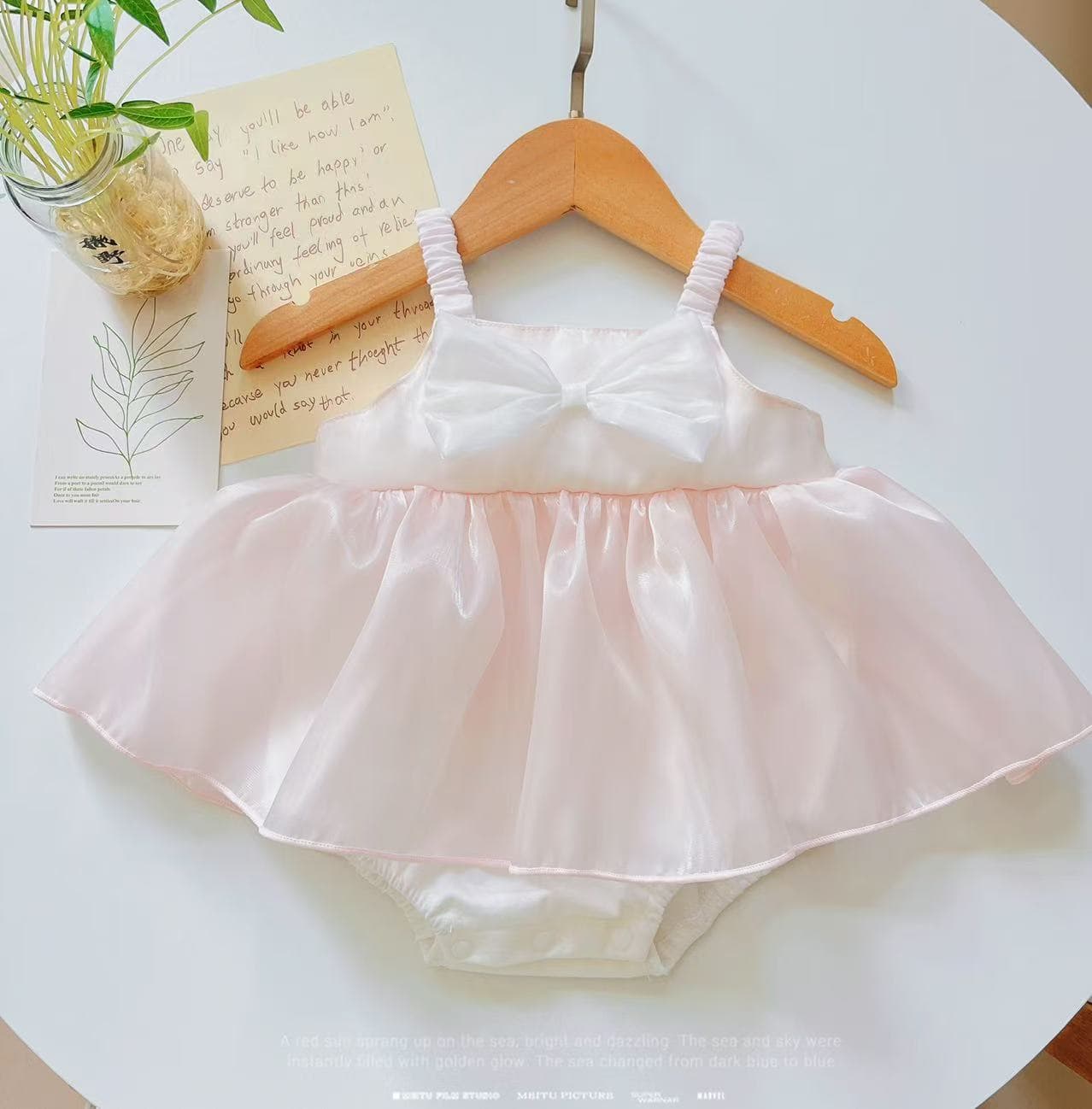 Korean-style children's vest dress, children's formal dress, princess dress, lace dress for one-year-old baby girls, cross-border