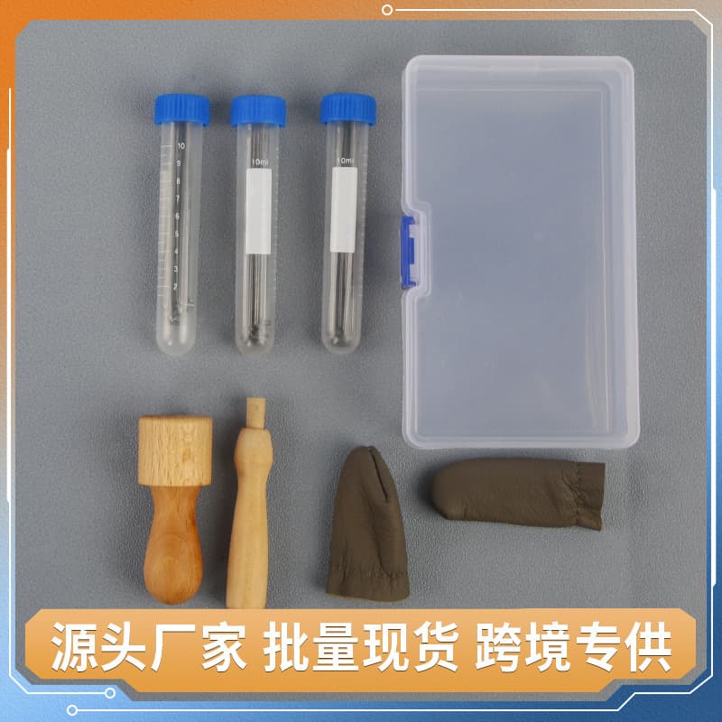8-Needle Wooden Handle Felting Tool Set with Interchangeable Coarse/Medium/Fine Tips for Wool Craft