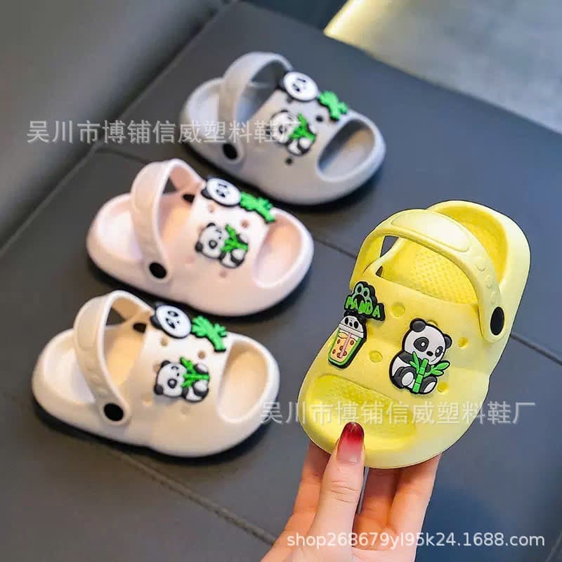 2026 New Cartoon Cute EVA Slippers Cloud-like Feel Summer Wear-resistant Indoor Kids Thick Sole Baby Sandals Slippers