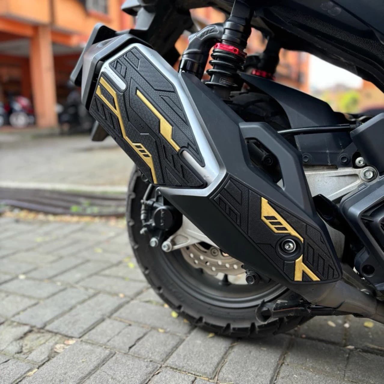 Compatible with Honda ADV160 Exhaust Decal Motorcycle Modification Anti-Scald Sticker Waterproof Protective Decal Decoration Accessories Upgrade