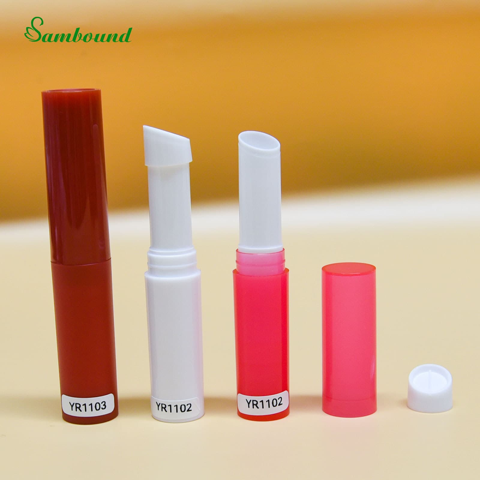 Custom-made slim, angled lipstick tubes (2.2/3.8/5G) with inner caps, made of PP plastic, direct-fill lipstick.