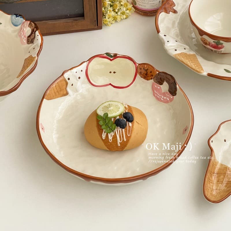 Afternoon tea snack plate, exquisite fruit plate, nice-looking plate, cute cartoon ceramic dinner plate, home breakfast plate