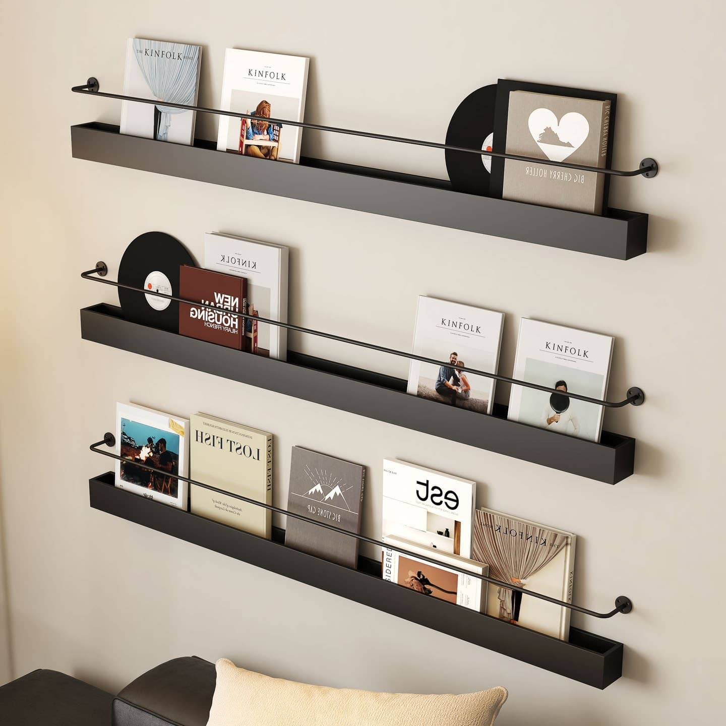 Nordic Iron Art Bookshelf Newspaper Rack Wall-mounted Simple Creative Magazine Display Storage Shelf W&
