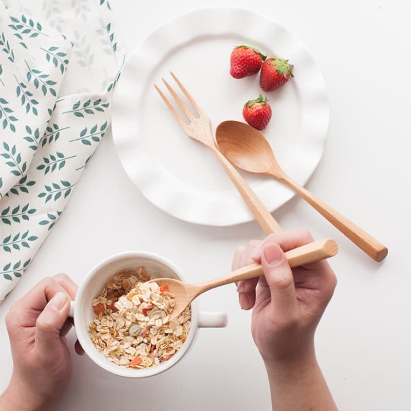 Beech wood spoon and fork set solid color creative triangle handle solid wood spoon and fork dessert fruit fork coffee wooden spoon wholesale