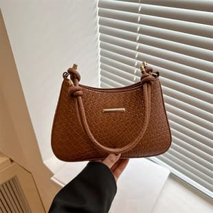 Niche Underarm Shoulder Bag New Fashion Simple Elegant Versatile Vintage Textured Woven Bag Crossbody Bag Women's Bag
