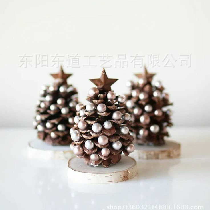 Christmas Pinecone Ornament Christmas Tree Decoration Holiday Hanging Decoration Home Decor Wooden