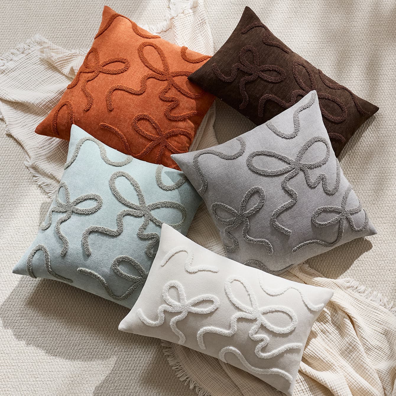 Vintage Chenille Boucle Pillow Cover Cross-Border Amazon Towel Embroidery Style Sofa Cushion Cover Showroom Decorative Pillow