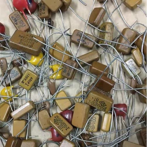 Through-Hole Mica Capacitors 100V 39p 270p 330p 360p 430p Copper Leads 250V 200p etc., Inquire Before Ordering