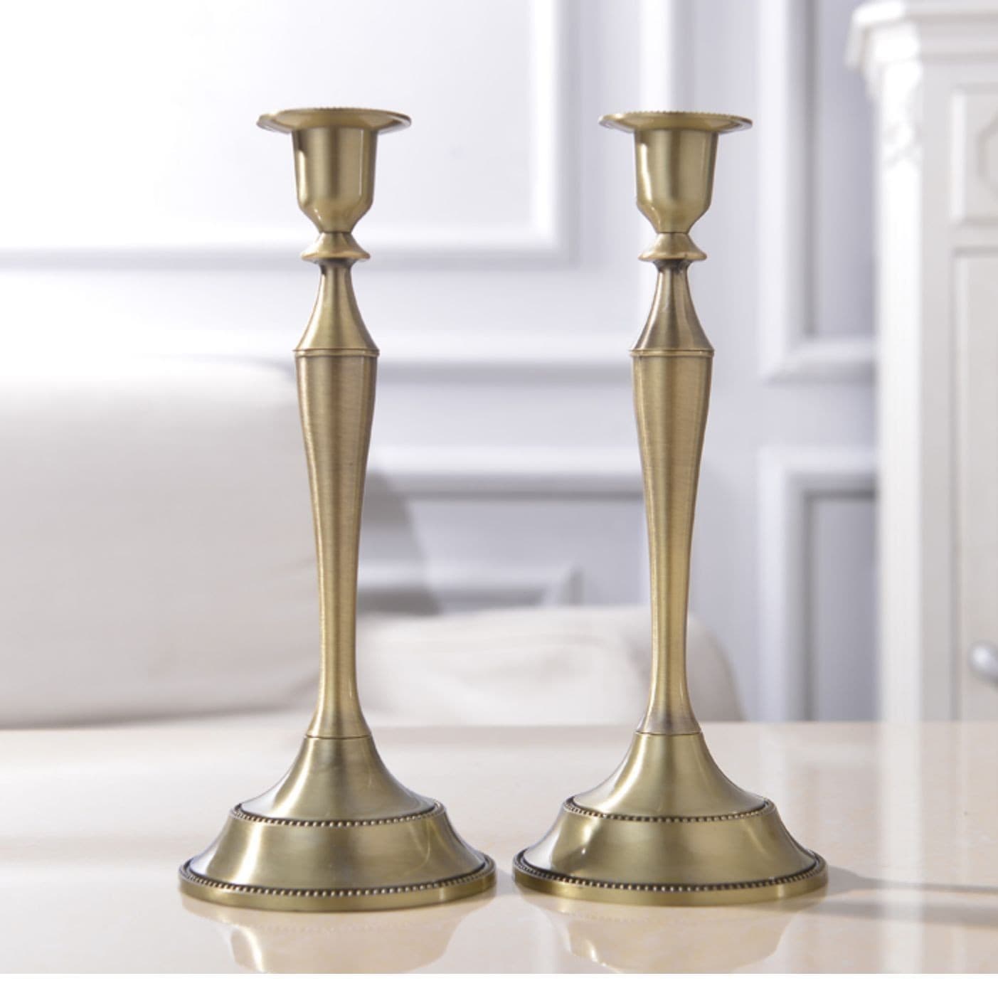 European Candle Holder Wedding Creative Vintage Table Romantic Wedding Decoration Single Three Five Arm Candle Holder Carved