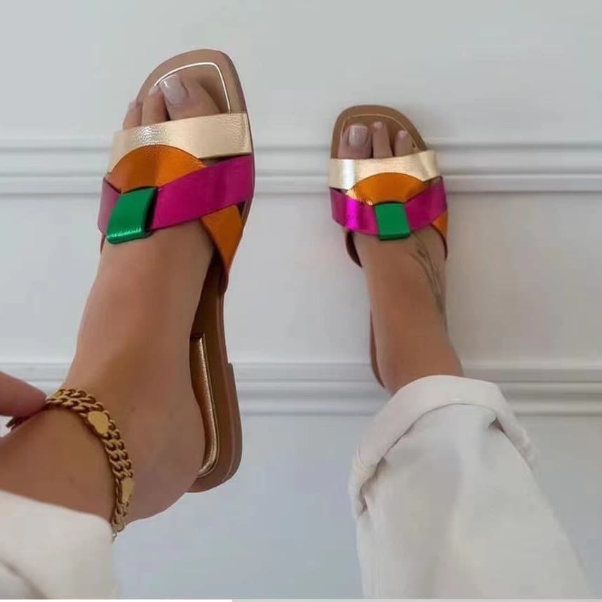 Temu Summer European and American New Metal Heel Piece Women's Flat Slippers Round Toe Daily Outdoor Women's Shoes slippers